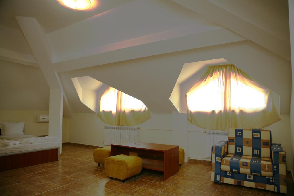 Hotel Queen Ajdemir Szoba fotó