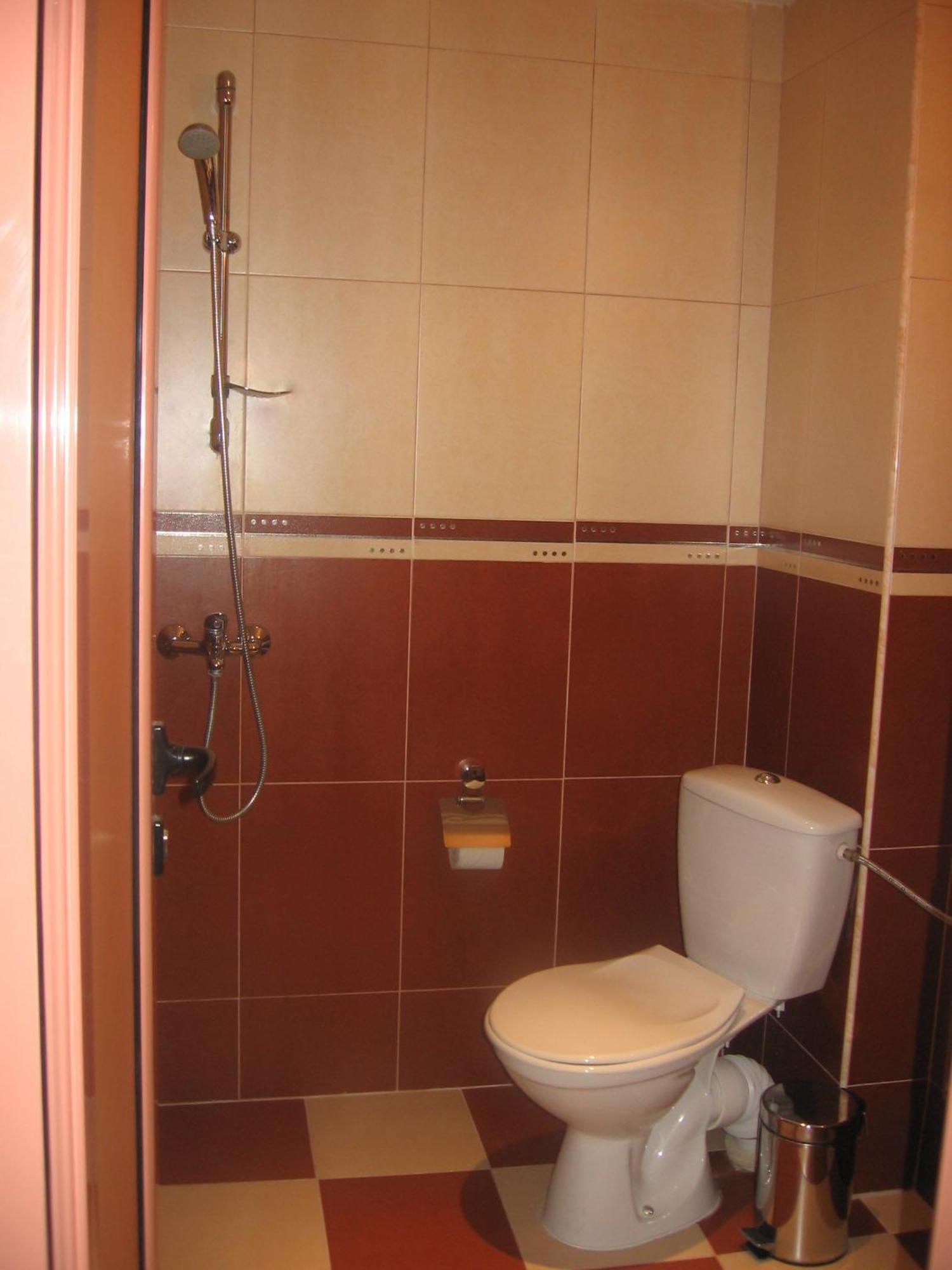 Hotel Queen Ajdemir Kültér fotó