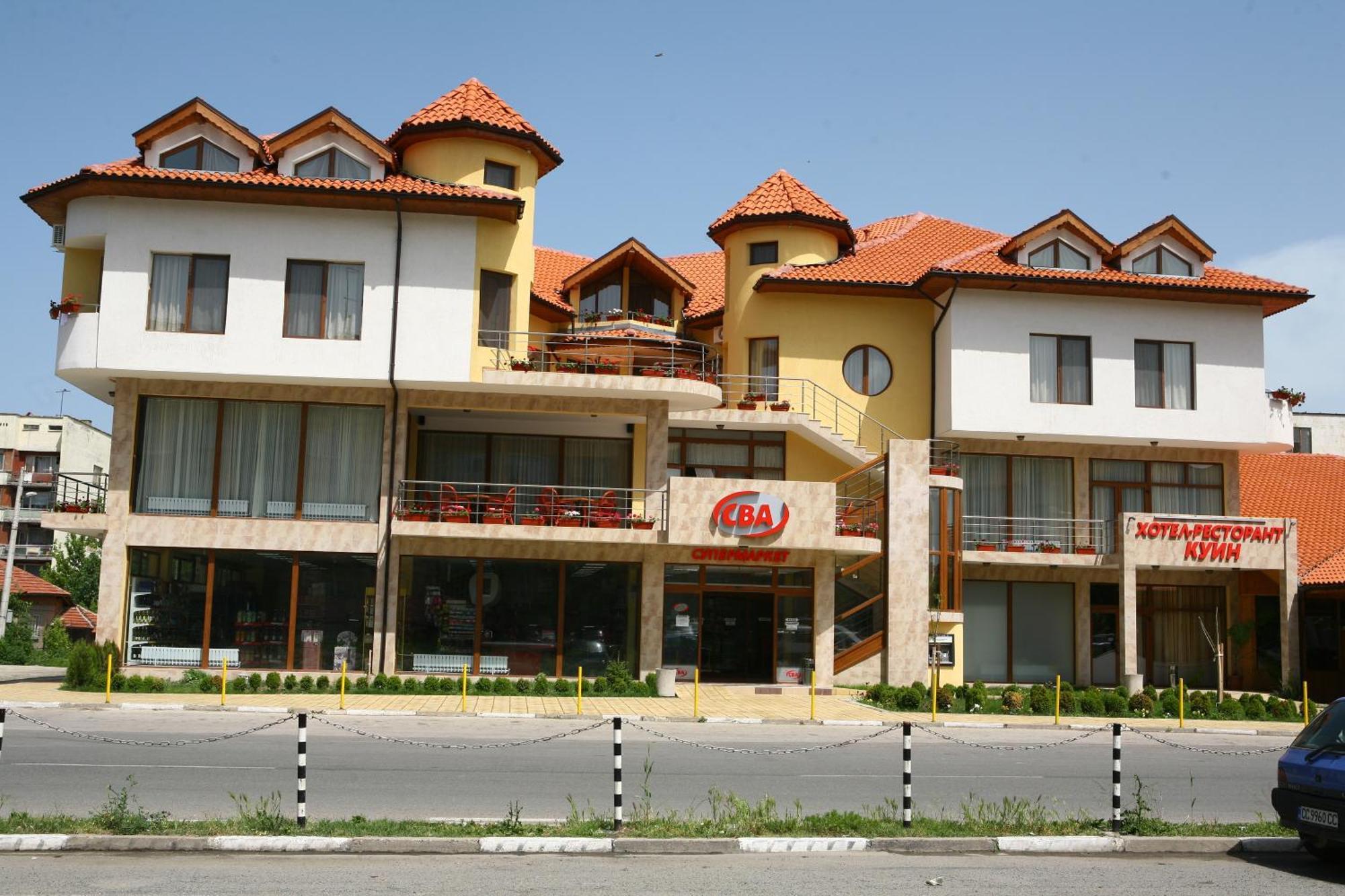 Hotel Queen Ajdemir Kültér fotó